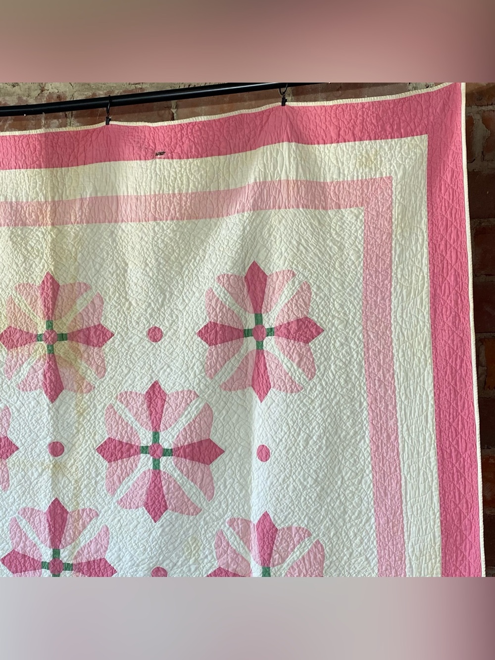 Vintage Appliqué Floral Cutter Quilt 78” x 82” - Picture 3 of 16